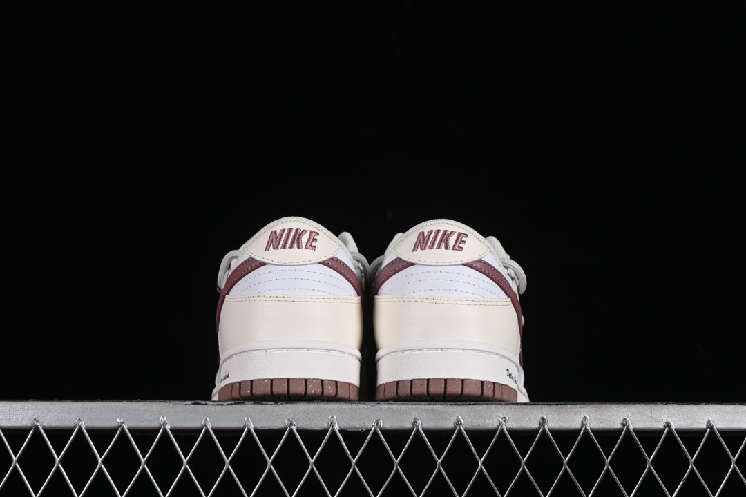 Nike Dunk Shoes